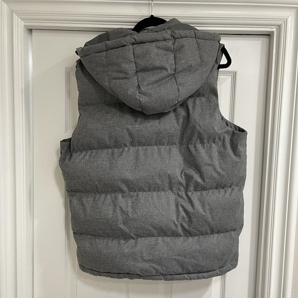 Old Navy Puffer Vest - Picture 2 of 5